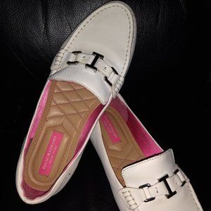 Isaac Mizrahi Classy Shoes